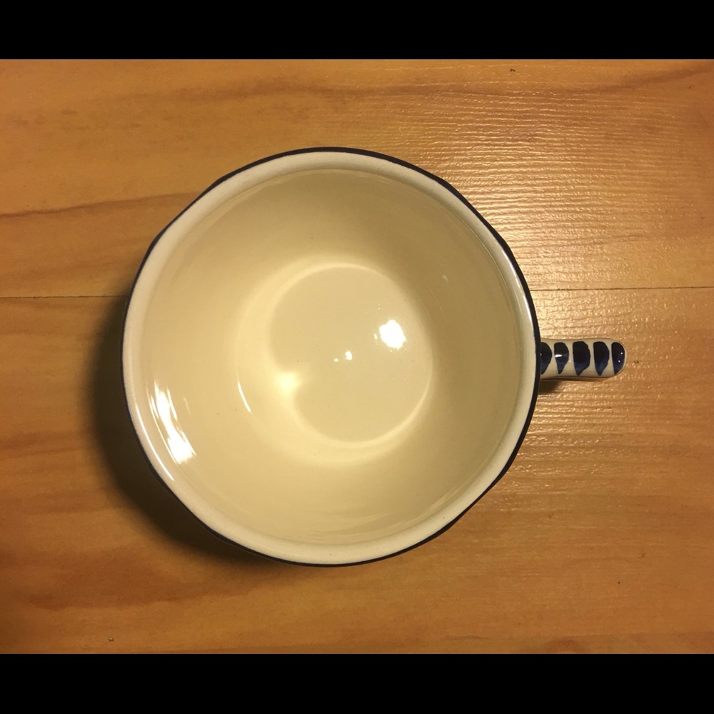 Vintage Quimper Pottery Cup & Saucer Set - Picture 14 of 16